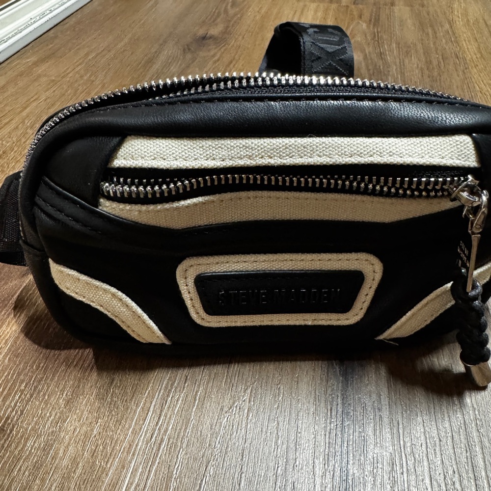 Steve Madden Black and Cream Mini Bag